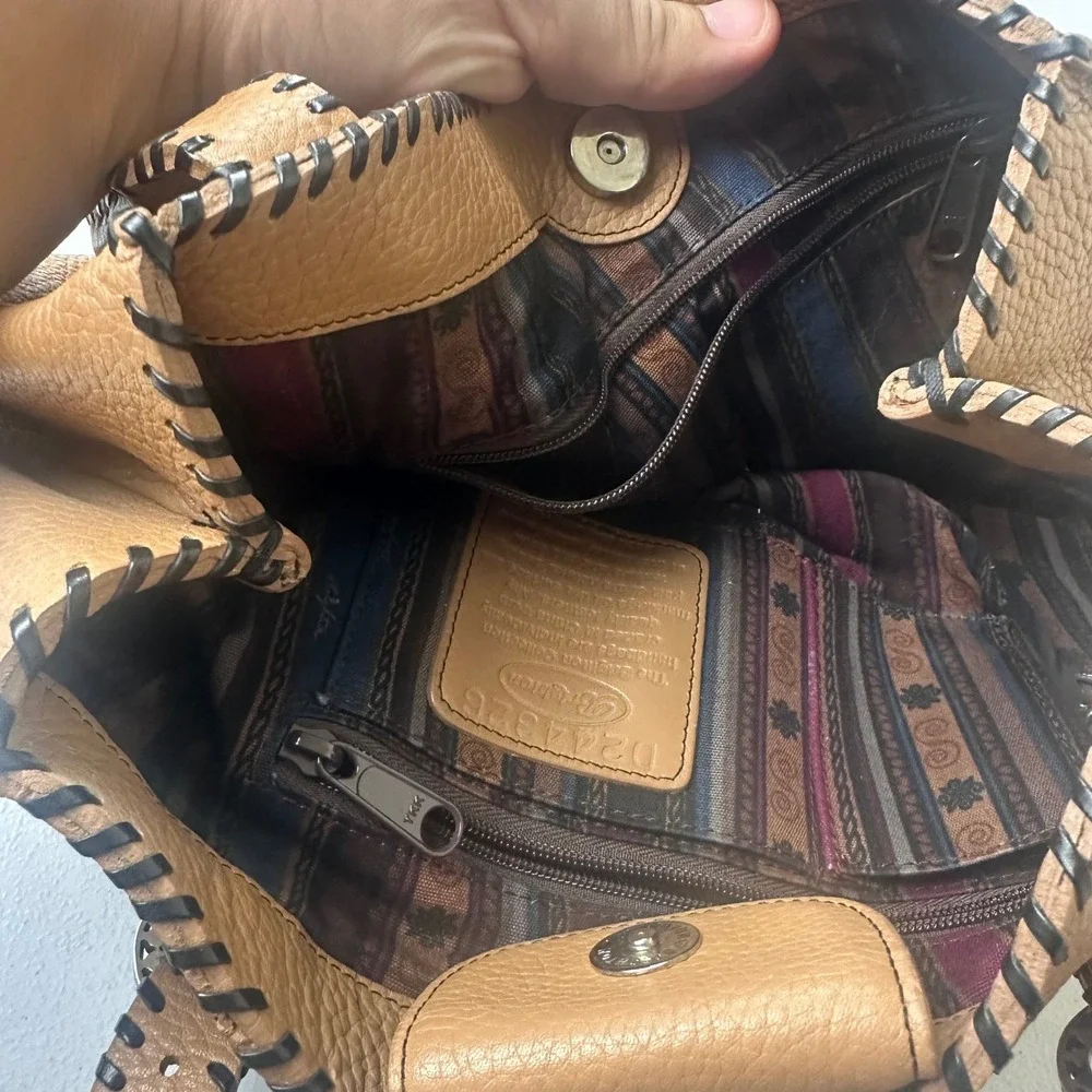 Brighton Shoulder Bag Womens Medium Tan Leather Whipstitch Silver Hardware Boho